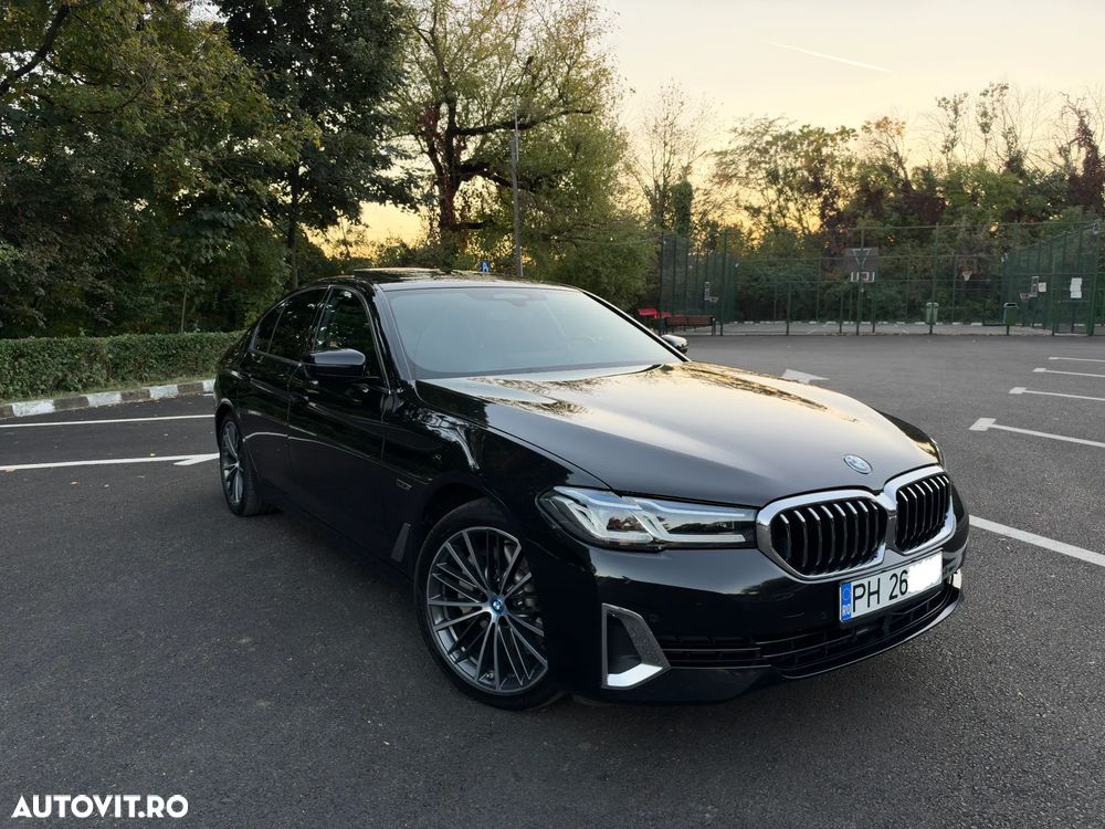 BMW Seria 5 530e Aut. Luxury Line - 5