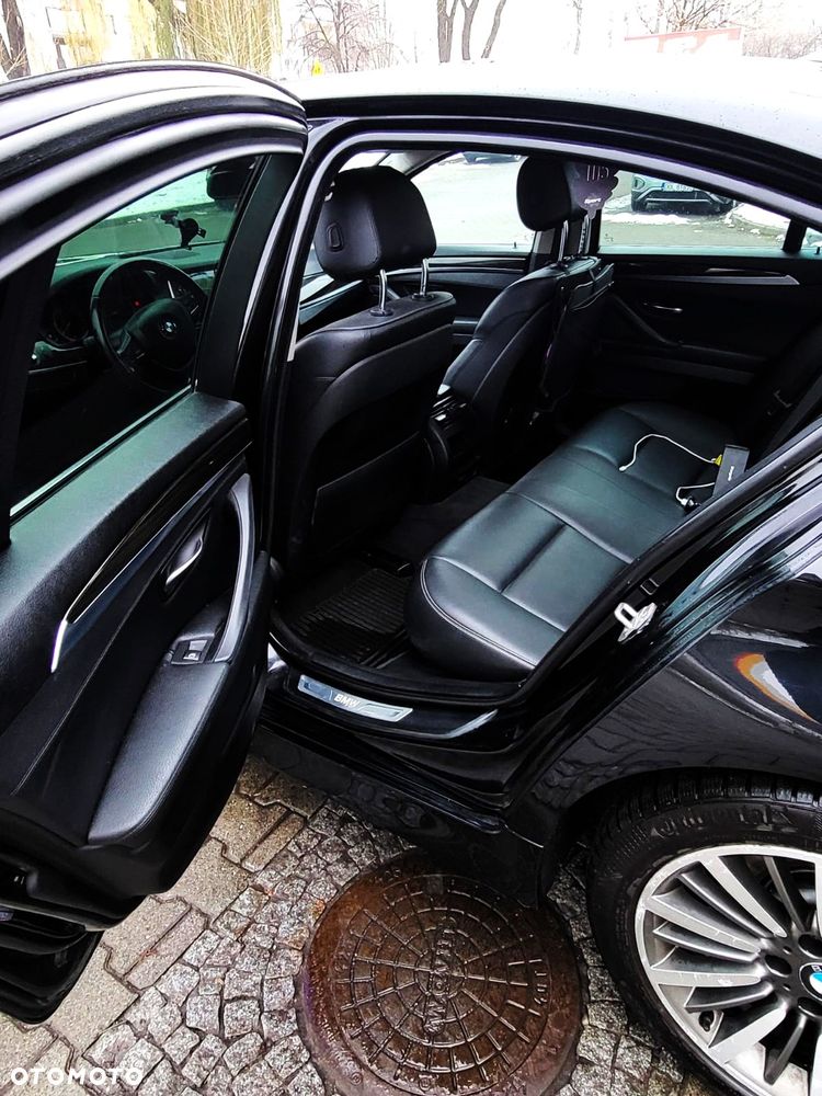 BMW Seria 5 520d xDrive Luxury Line - 16