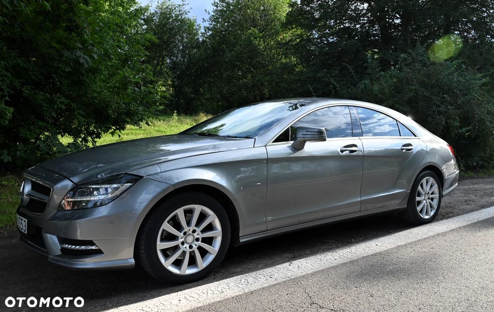 Mercedes-Benz CLS - 10