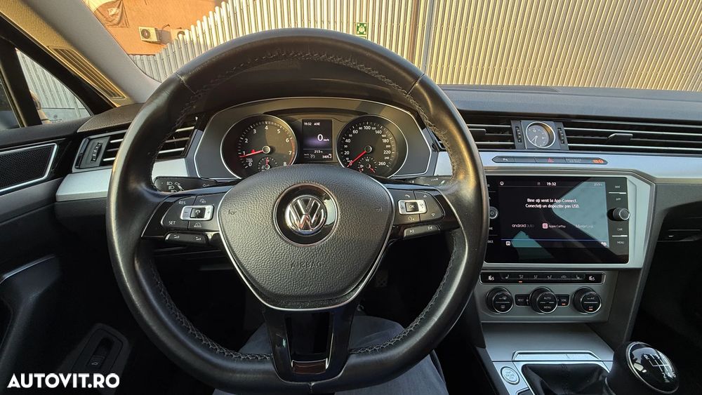 Volkswagen Passat 1.4 TSI ACT Comfortline - 15