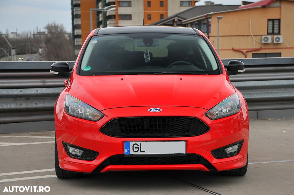 Ford Focus 2.0 TDCI ST-Line - 11