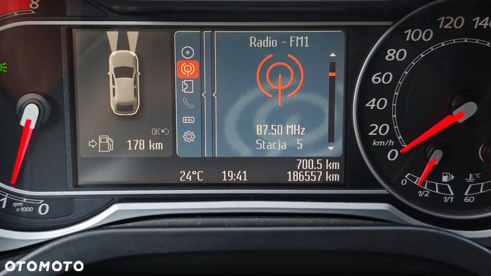 Ford S-Max 2.0 FF Titanium - 5