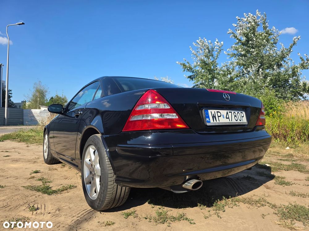 Mercedes-Benz SLK - 17