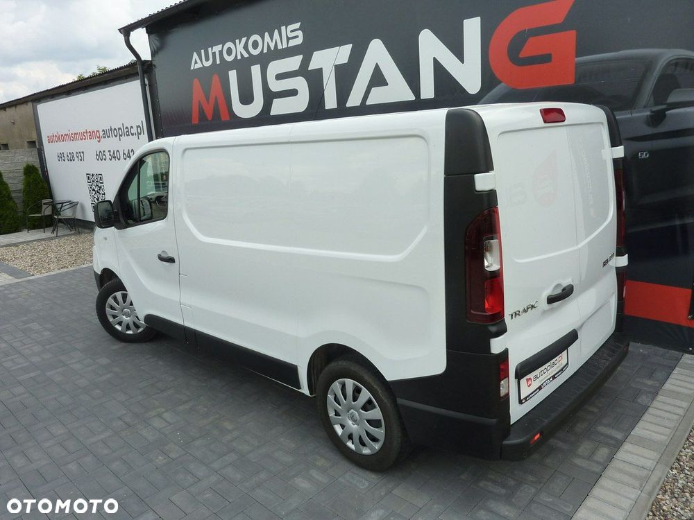 Renault Trafic - 8