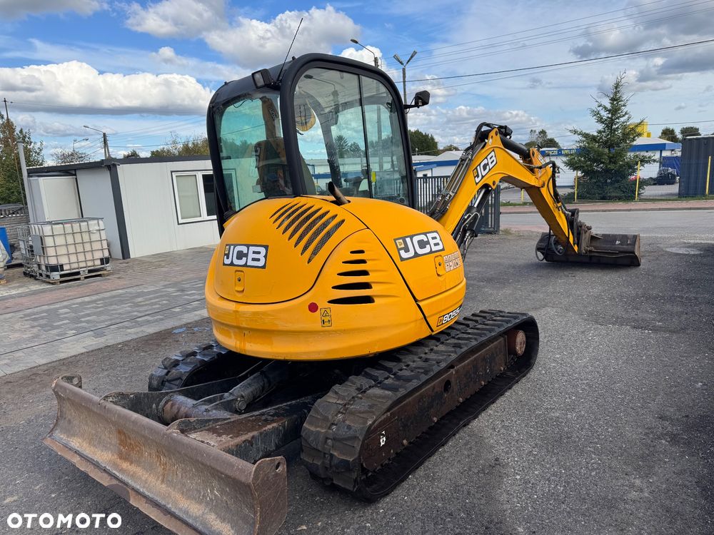 JCB 8055 - 7