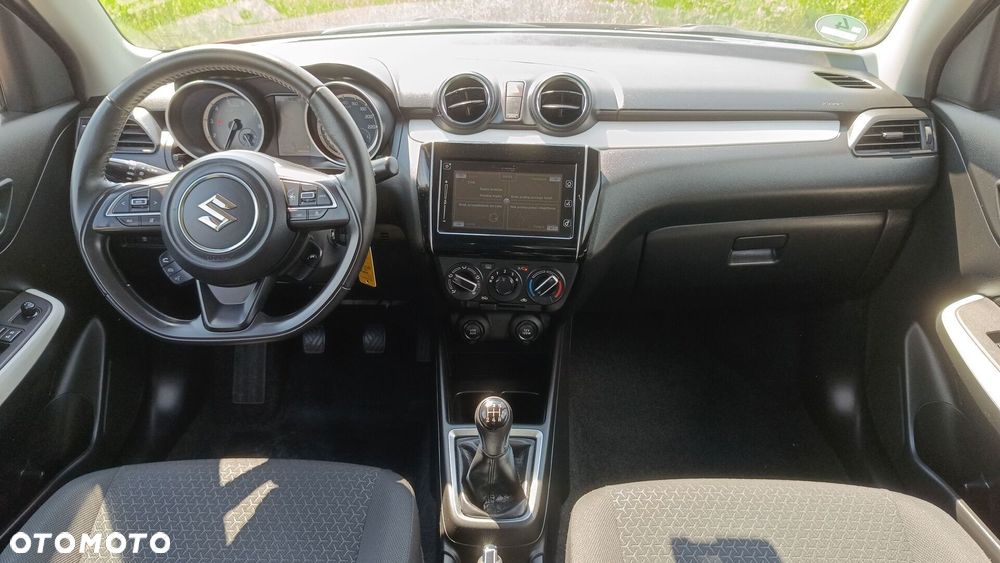 Suzuki Swift 1.2 Dualjet SHVS Premium Plus - 3