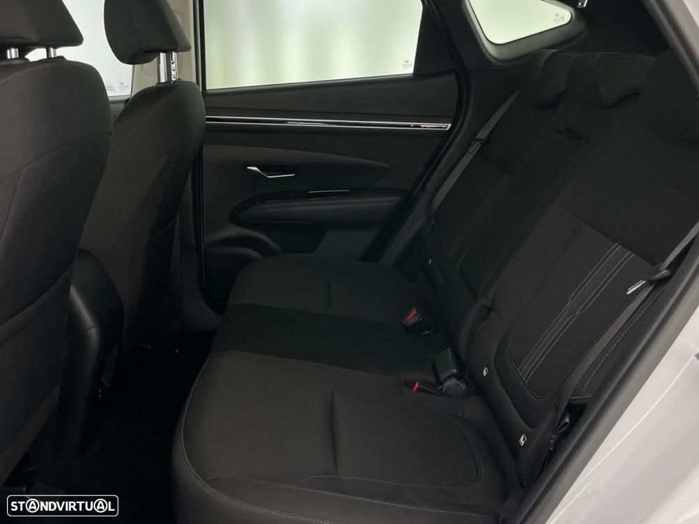 Hyundai Tucson 1.6 T-GDI HEV Premium - 12