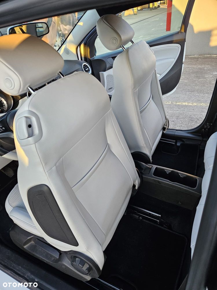 Opel Adam 1.2 Rocks - 13