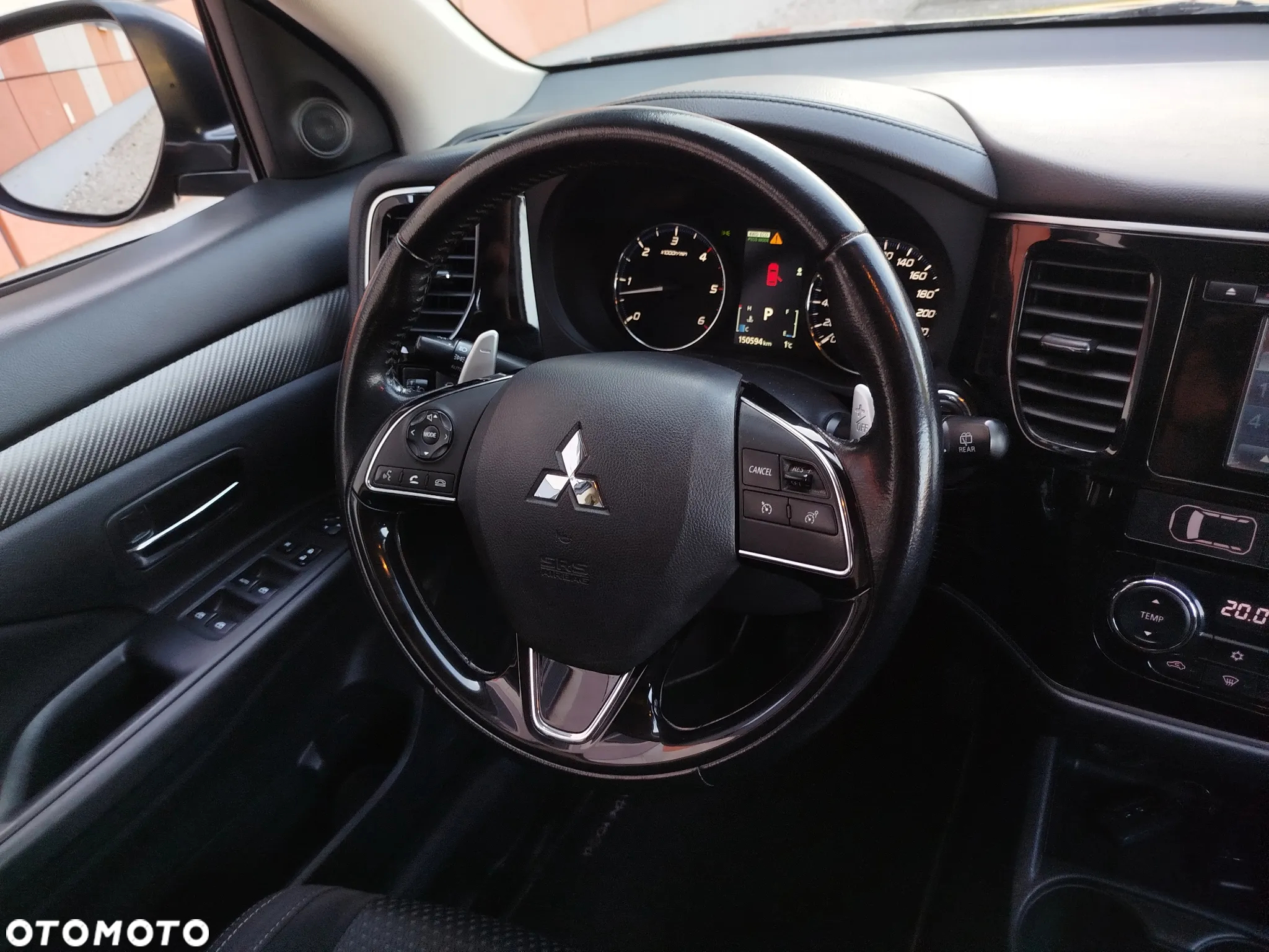 Mitsubishi Outlander 2.2 DID Intense + - 12
