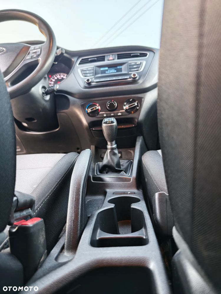 Hyundai i20 1.0 T-GDI - 8