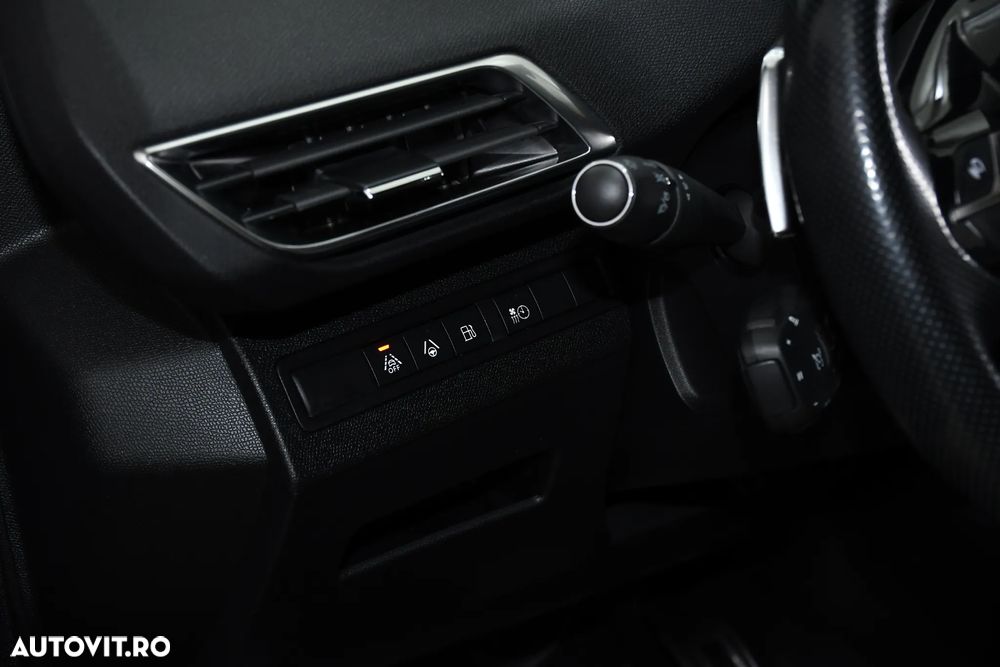 Peugeot 3008 - 33