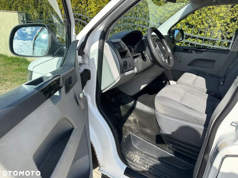 Volkswagen Transporter T5 - 4