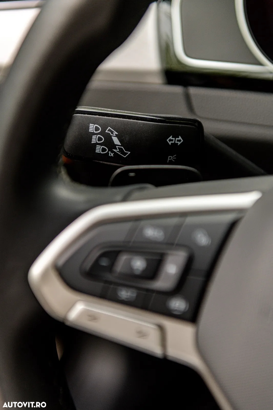 Volkswagen Passat Variant 1.5 TSI ACT OPF DSG Comfortline - 26