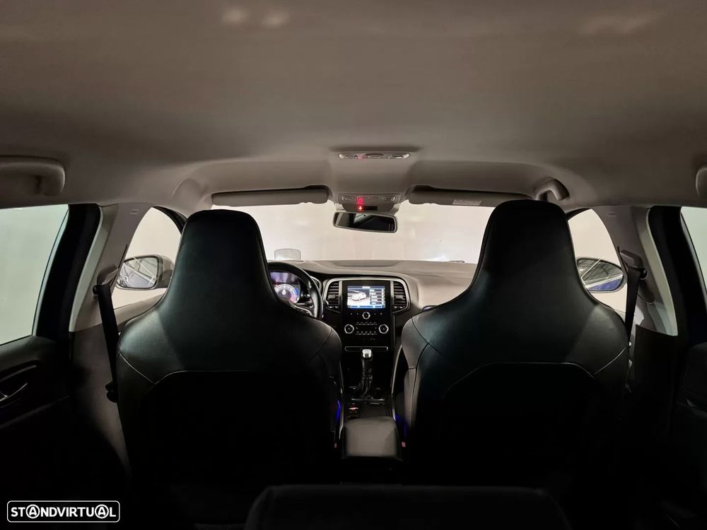 Renault Mégane Sport Tourer 1.5 dCi GT Line - 27