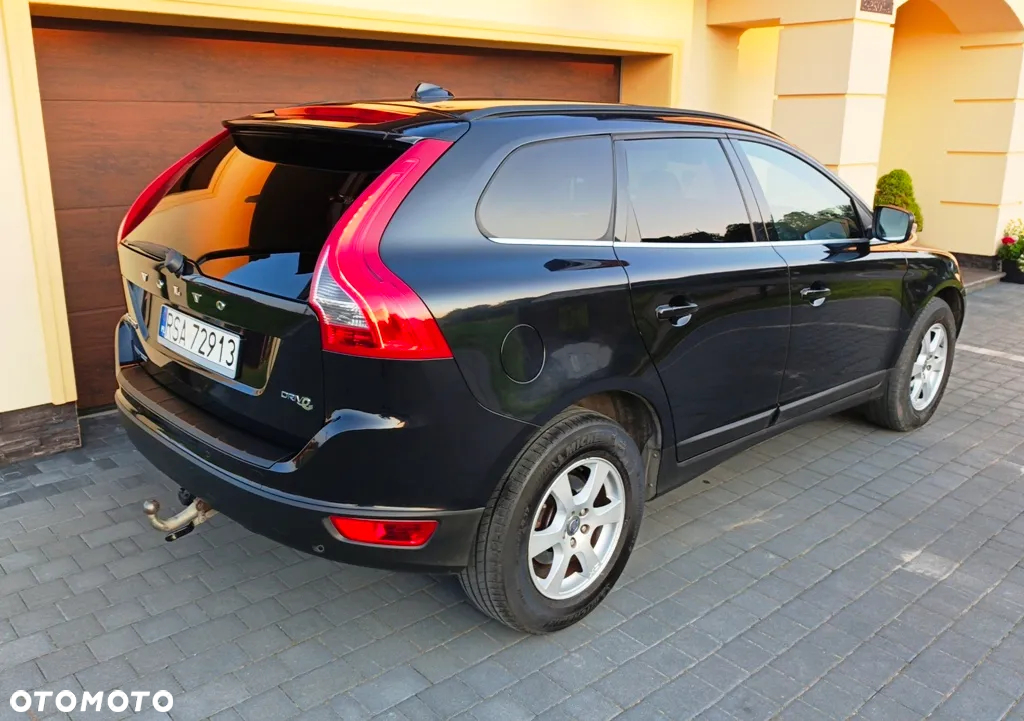Volvo XC 60 D4 Momentum - 9