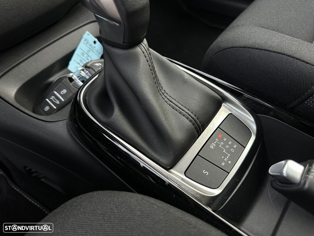 Citroën C4 Cactus 1.2 PureTech Shine EAT6 - 19