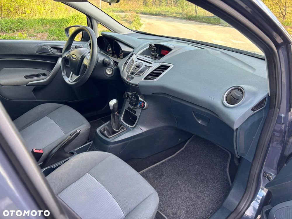 Ford Fiesta 1.25 Champions Edition - 9