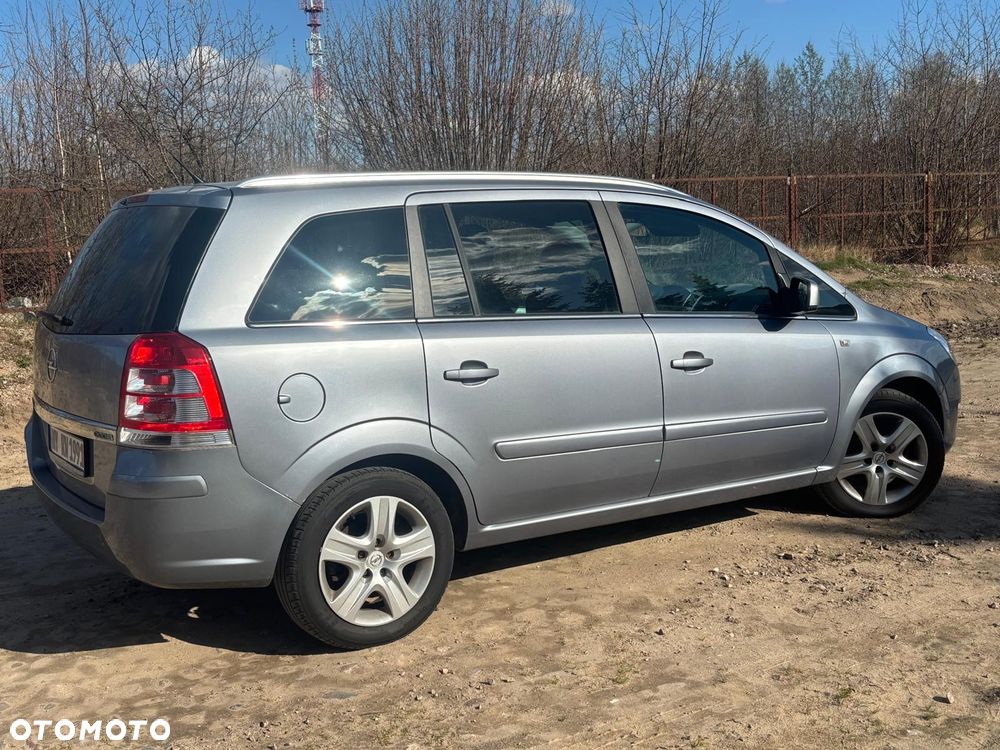 Opel Zafira 1.6 Active - 14
