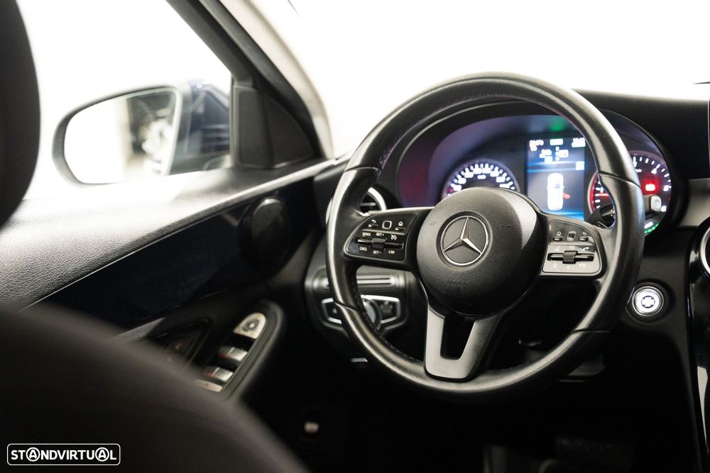 Mercedes-Benz C 300 de Avantgarde - 14