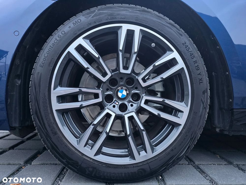 BMW Seria 5 520d xDrive - 21
