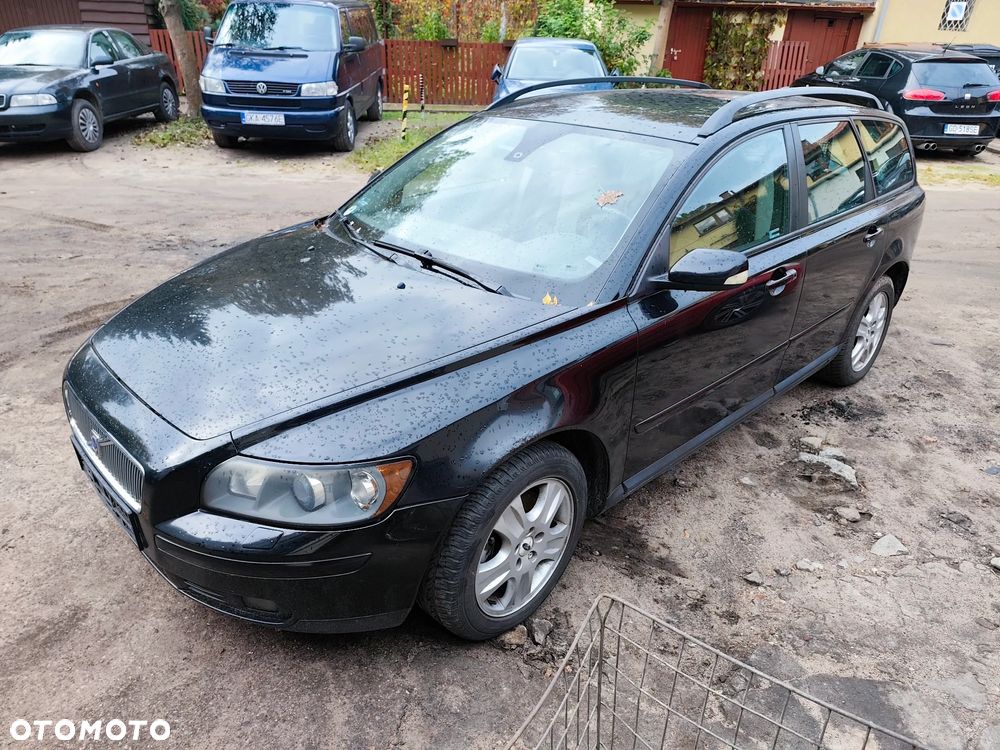 Volvo V50 2.0D DPF Momentum - 1