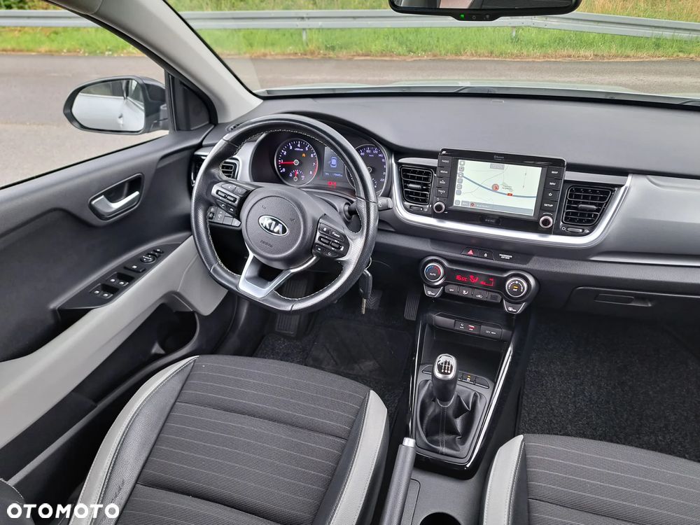 Kia Stonic 1.0 T-GDI MHEV L Business Line - 19