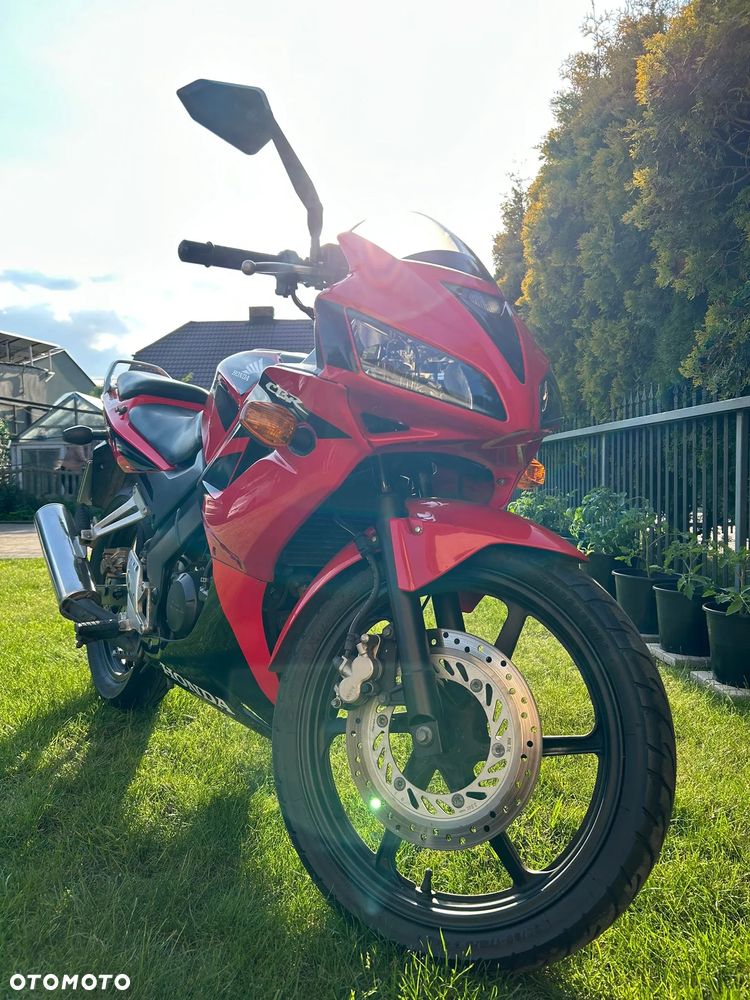 Honda CBR - 3