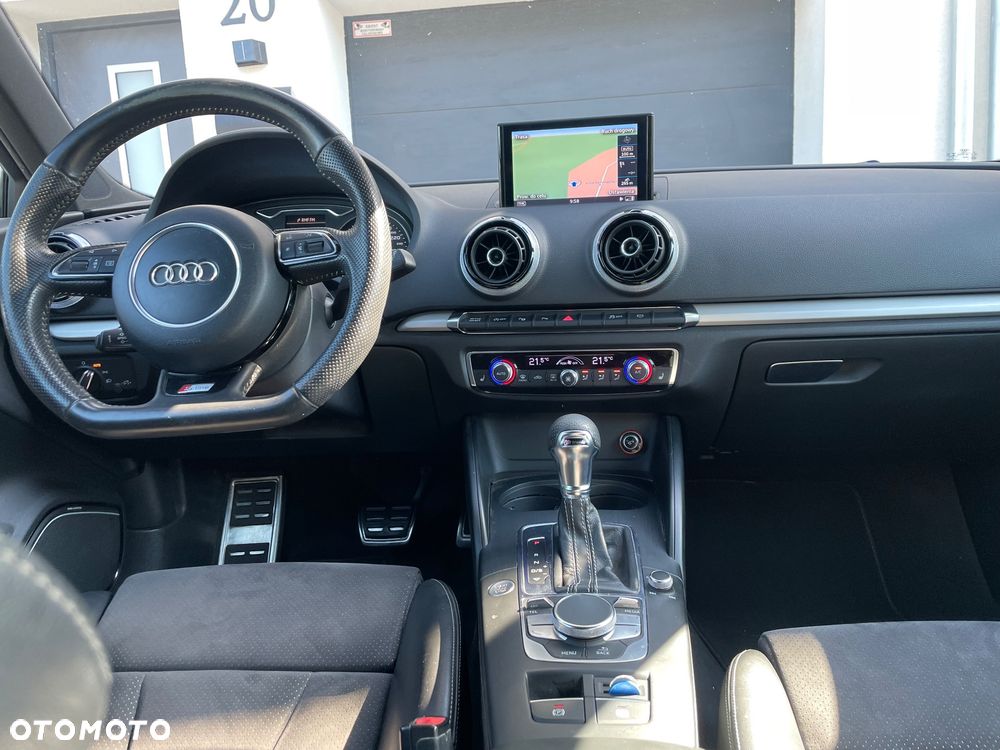 Audi A3 3-drzwiowe 2.0 TDI Ambiente S tronic - 10