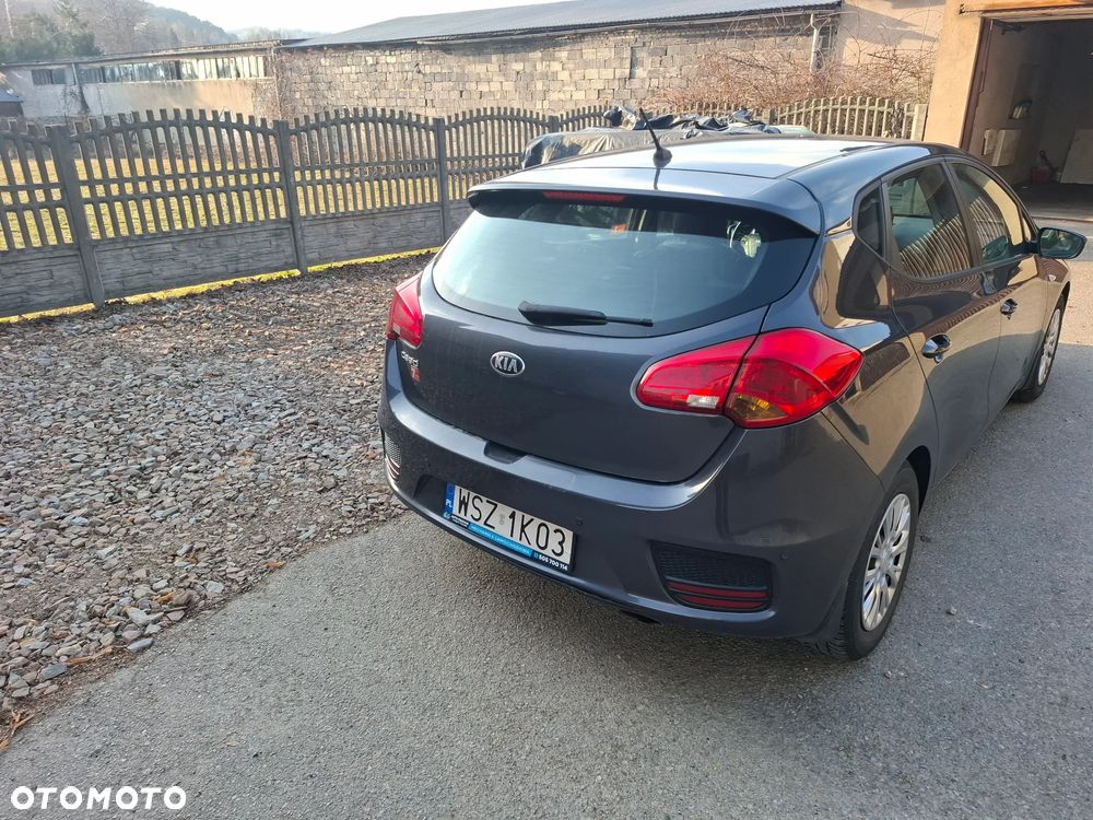 Kia Ceed - 3