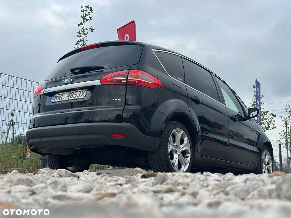Ford S-Max - 14
