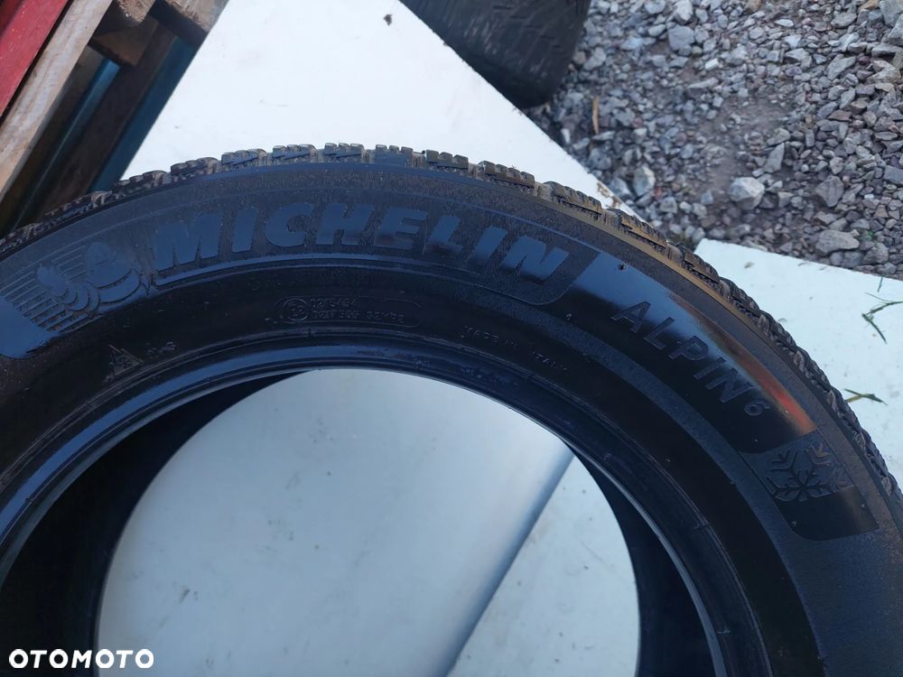 Opony zimowe 215/60 R16 Michelin Alpin  6 - 2