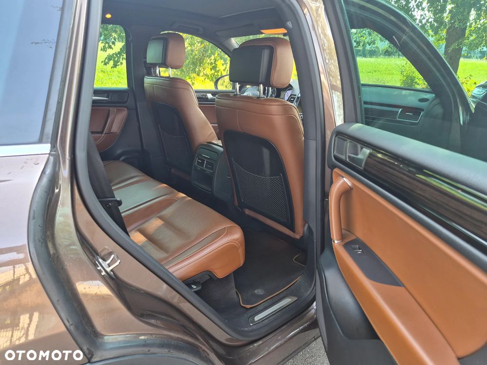 Volkswagen Touareg - 8