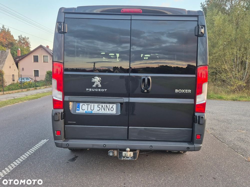 Peugeot Boxer 330 BlueHDi L1H1 - 12