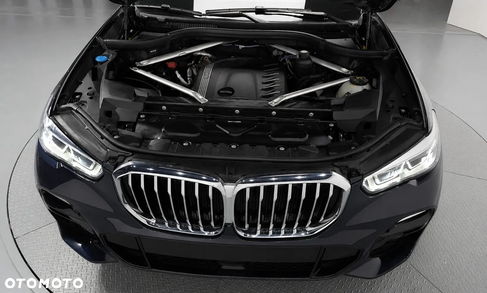 BMW X5 xDrive30d - 16