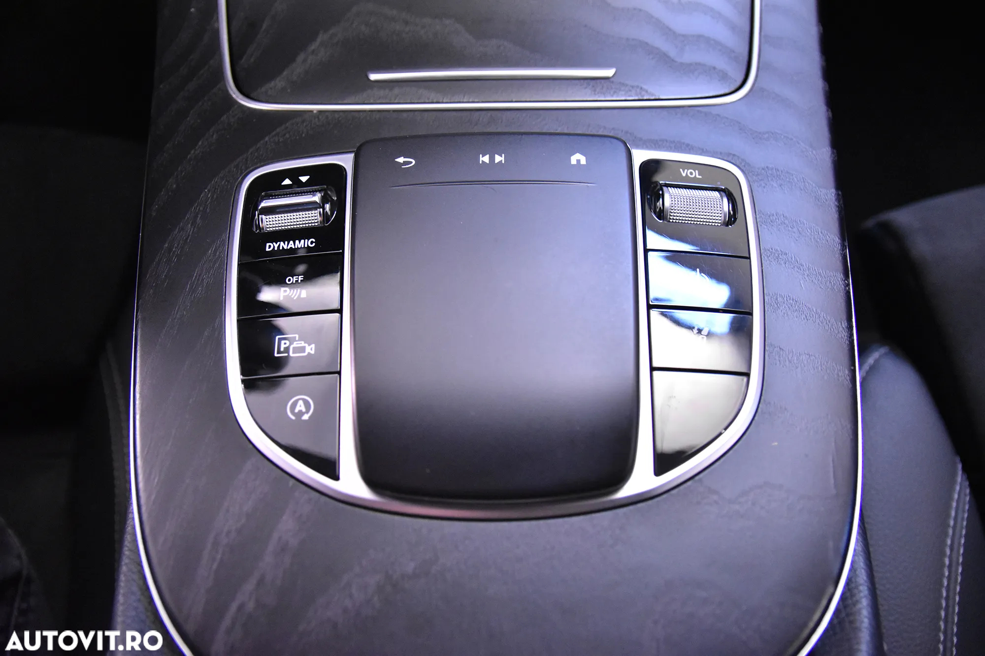 Mercedes-Benz E - 17