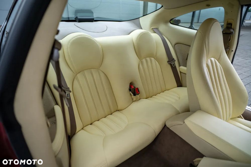 Jaguar XK8 4.0 - 35