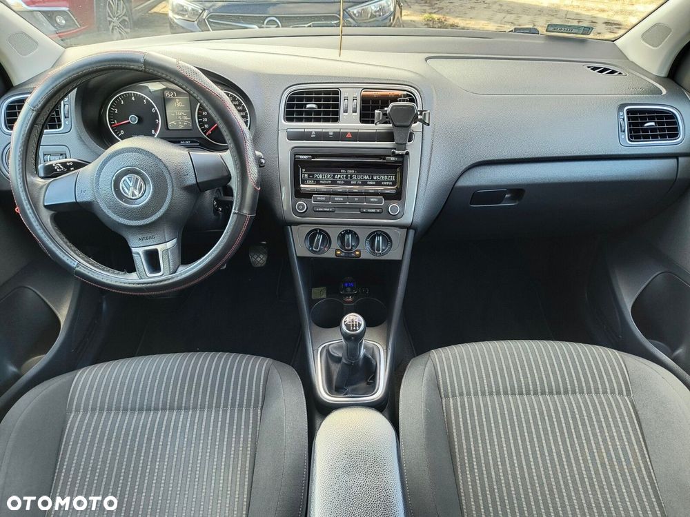 Volkswagen Polo - 10