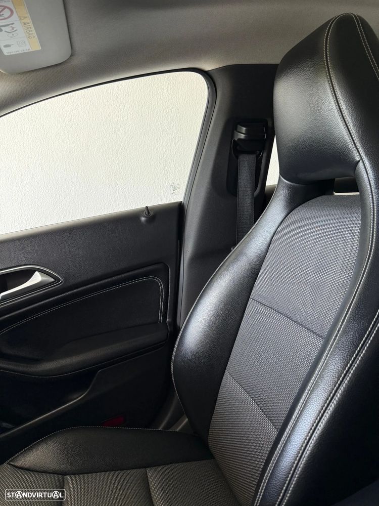 Mercedes-Benz CLA 180 - 8