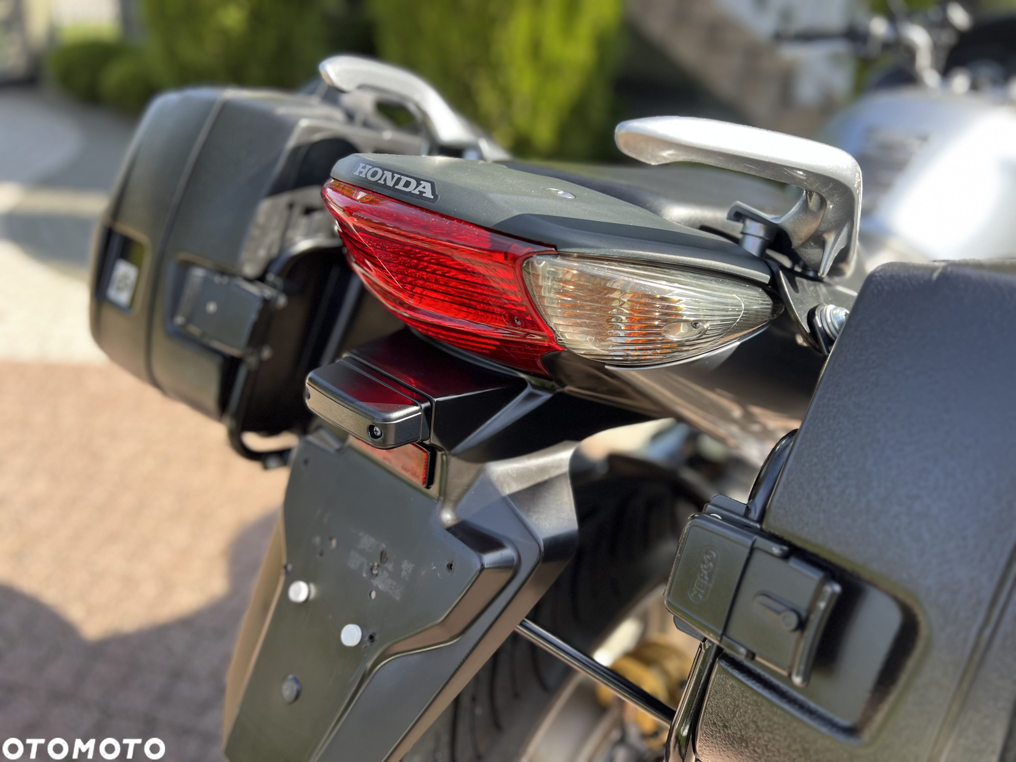 Honda CBF - 14