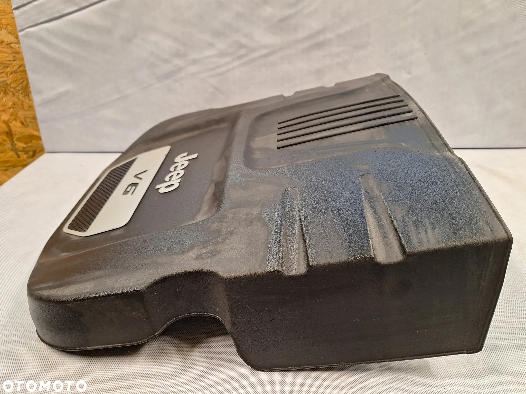 04861821AB 3.6L V6 Osłona silnika do Jeep Wrangler (12-18) - 3