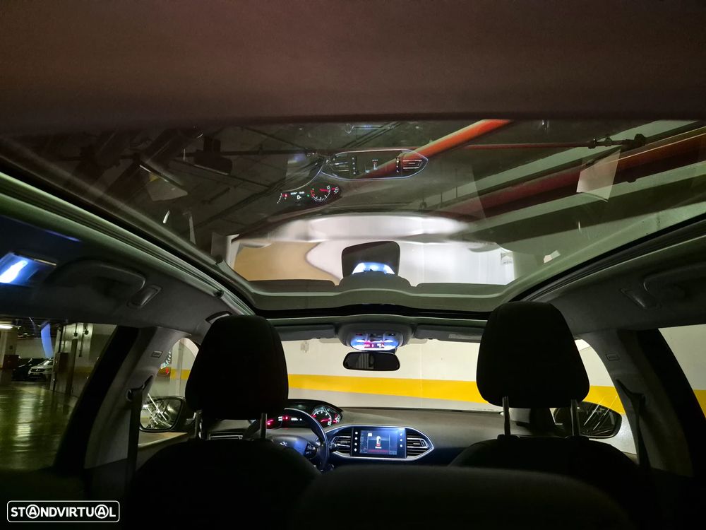 Peugeot 308 SW BlueHDi 120 Stop & Start Style - 28