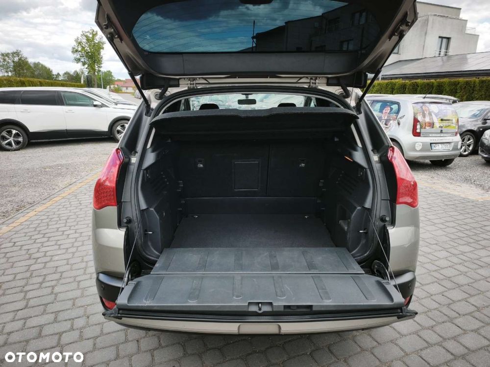 Peugeot 3008 - 14