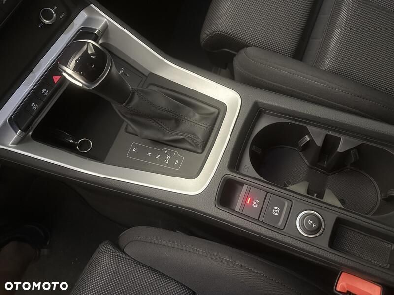 Audi Q3 35 TFSI mHEV S tronic - 18
