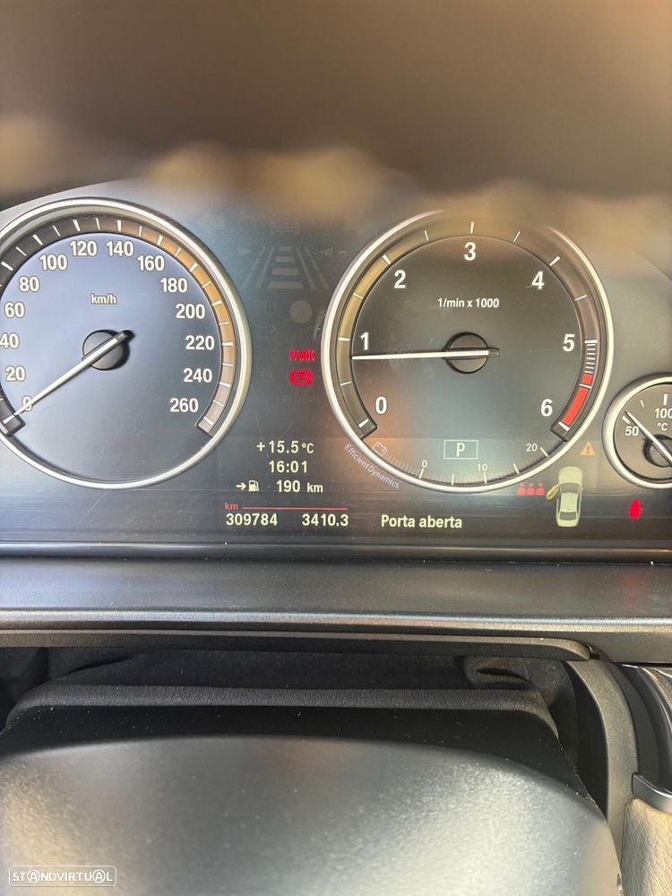 BMW 520 d Line Luxury Auto - 6