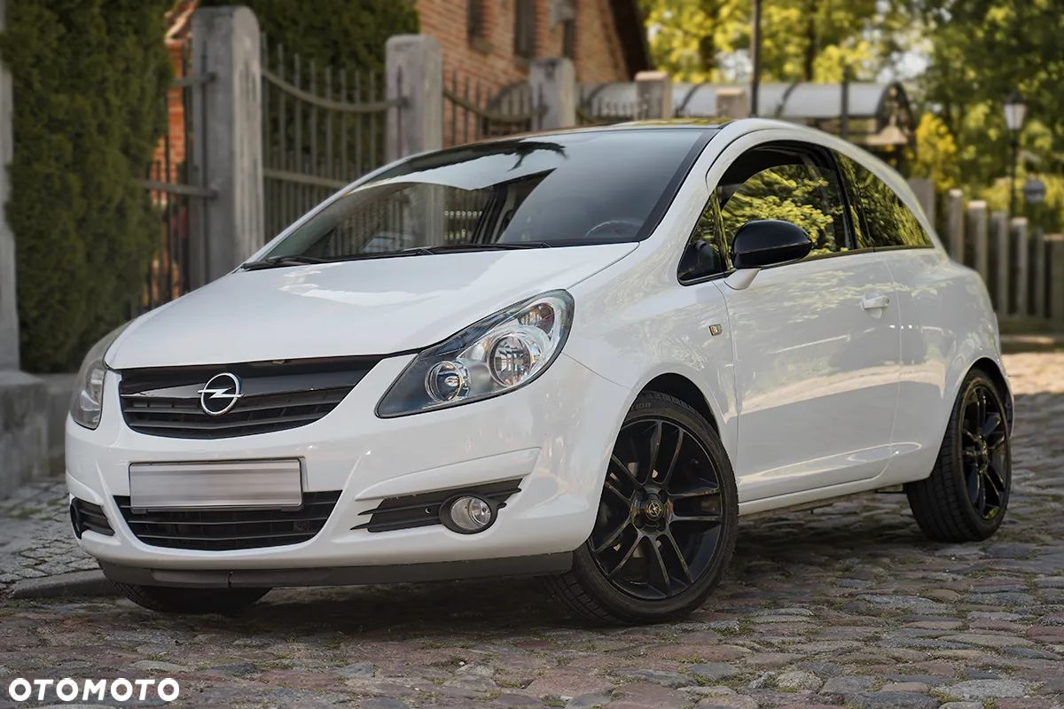 Opel Corsa 1.4 16V Color Edition - 1