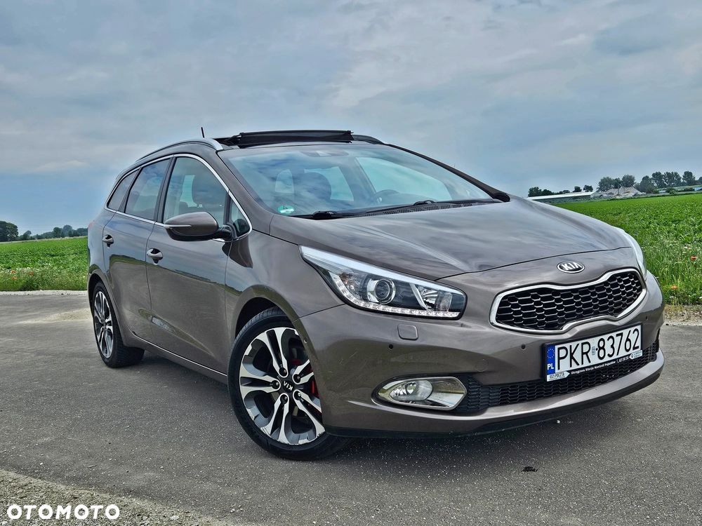 Kia Ceed 1.6 GDI DCT Platinum Edition - 2