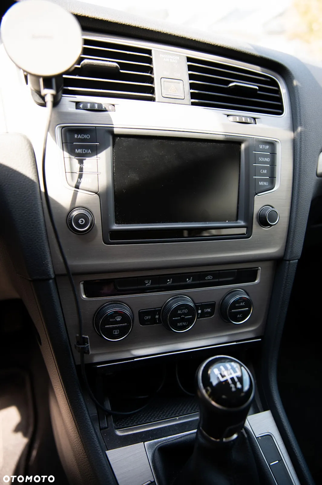 Volkswagen Golf VII 1.6 TDI BMT Comfortline - 12