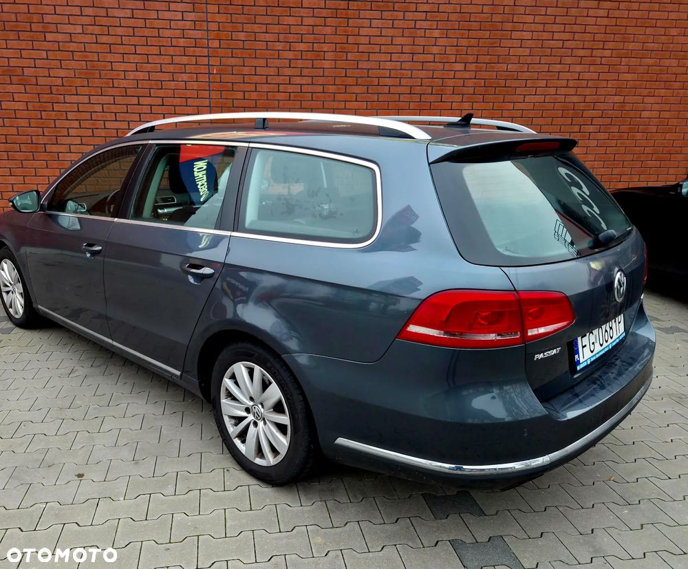 Volkswagen Passat Variant 2.0 TDI BlueMotion Technology Comfortline - 5