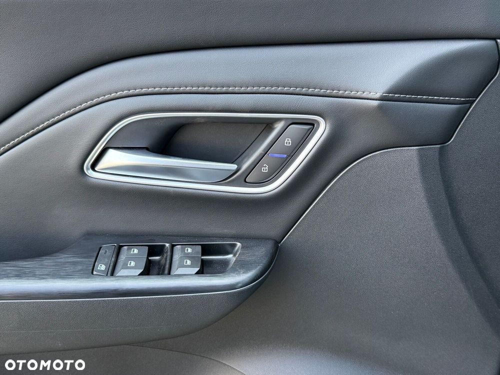MG ZS Hybrid+ - 22