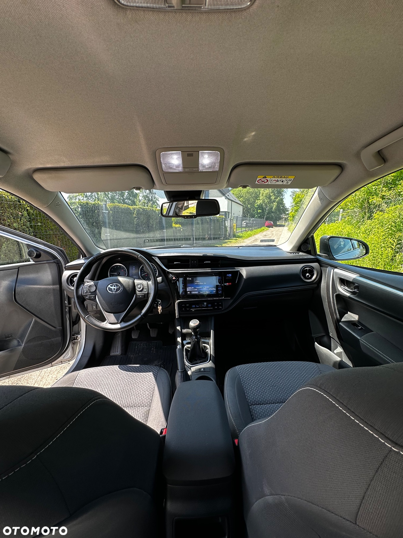 Toyota Corolla 1.6 Comfort - 22